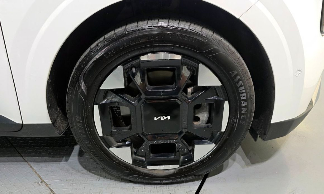 Kia Carnival 9-Seater Noblesse, 2025