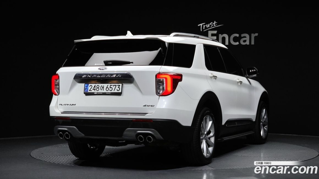 Ford Explorer 3.0 Platinum 4WD, 2022