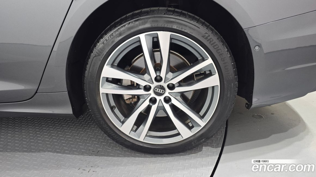 Audi A6 45 TFSI Premium, 2022