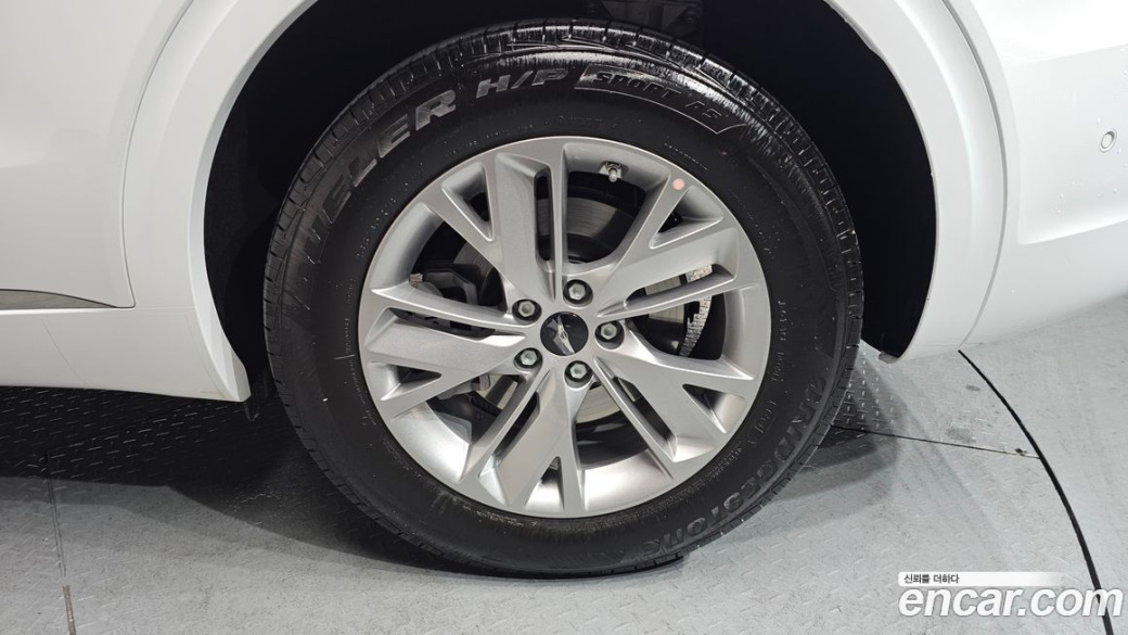 Genesis GV70 2.5T Gasoline 2WD, 2025