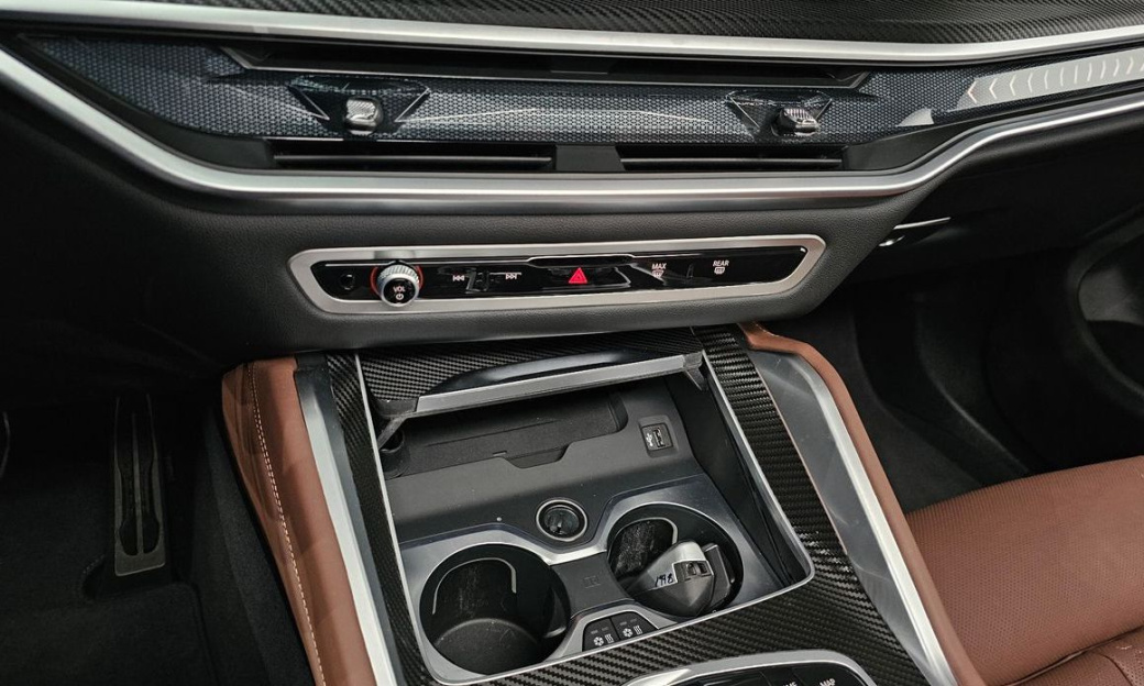 BMW X6 xDrive40i M Sport, 2025
