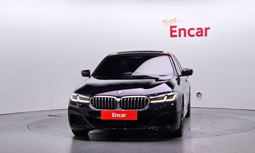 BMW 5-Series 530i M Sport Package, 2022