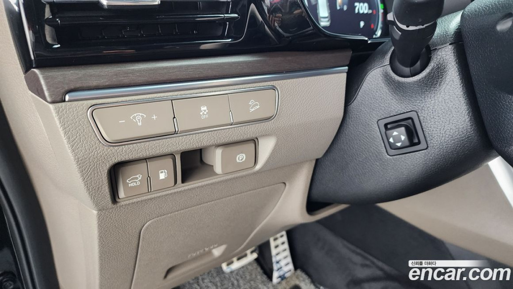 Kia Mohave Diesel 3.0 4WD 7-Seater, 2022