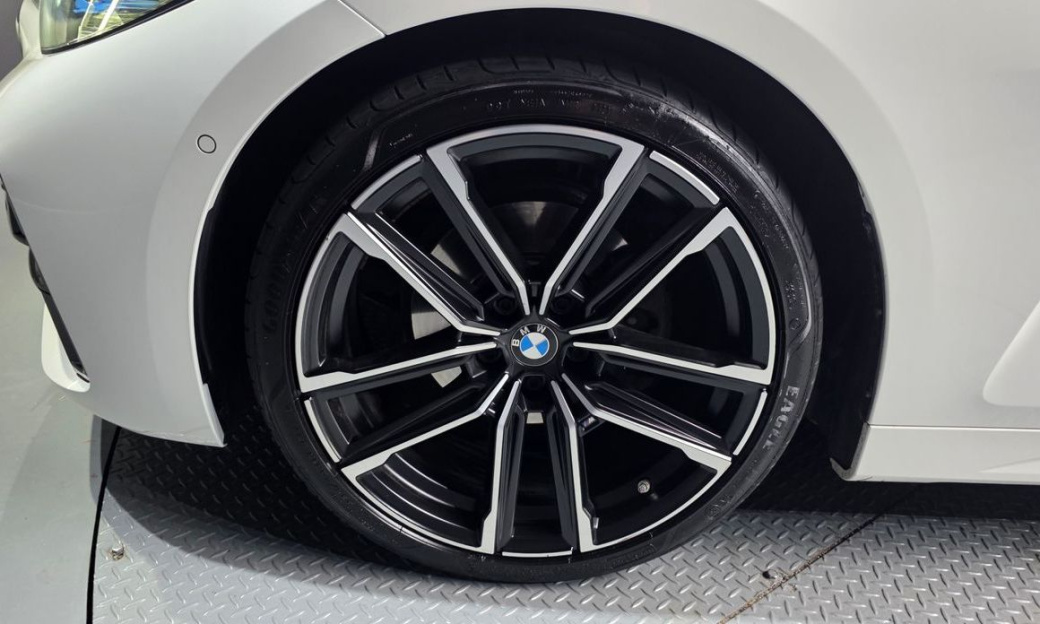 BMW 4-Series 420i M Sport Convertible, 2024