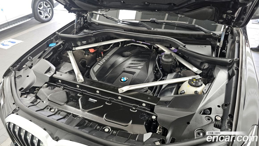 BMW X7 xDrive 40i M Sport 6STR, 2024