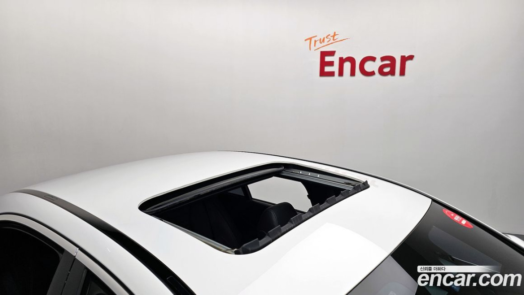 Mercedes-Benz E-Class E250 Avantgarde, 2022
