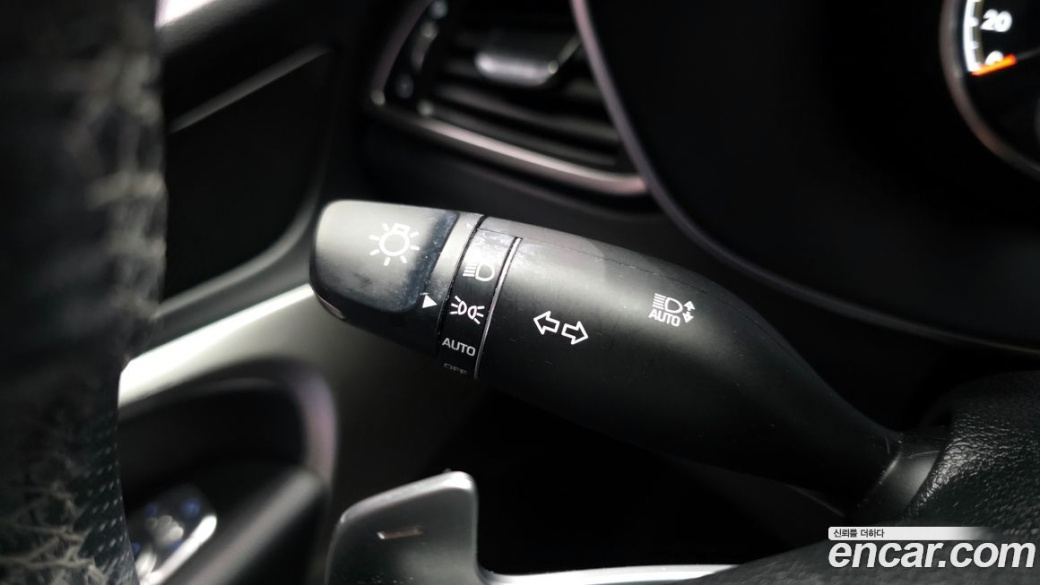Genesis G70 Gasoline 2.0T 4WD, 2022