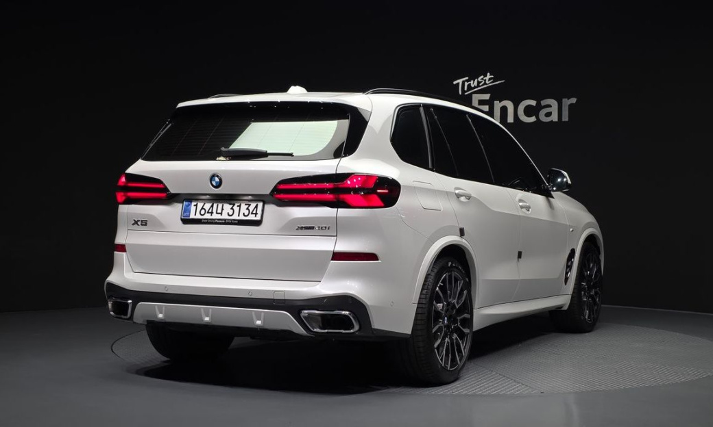 BMW X5 xDrive 40i M Sport, 2025