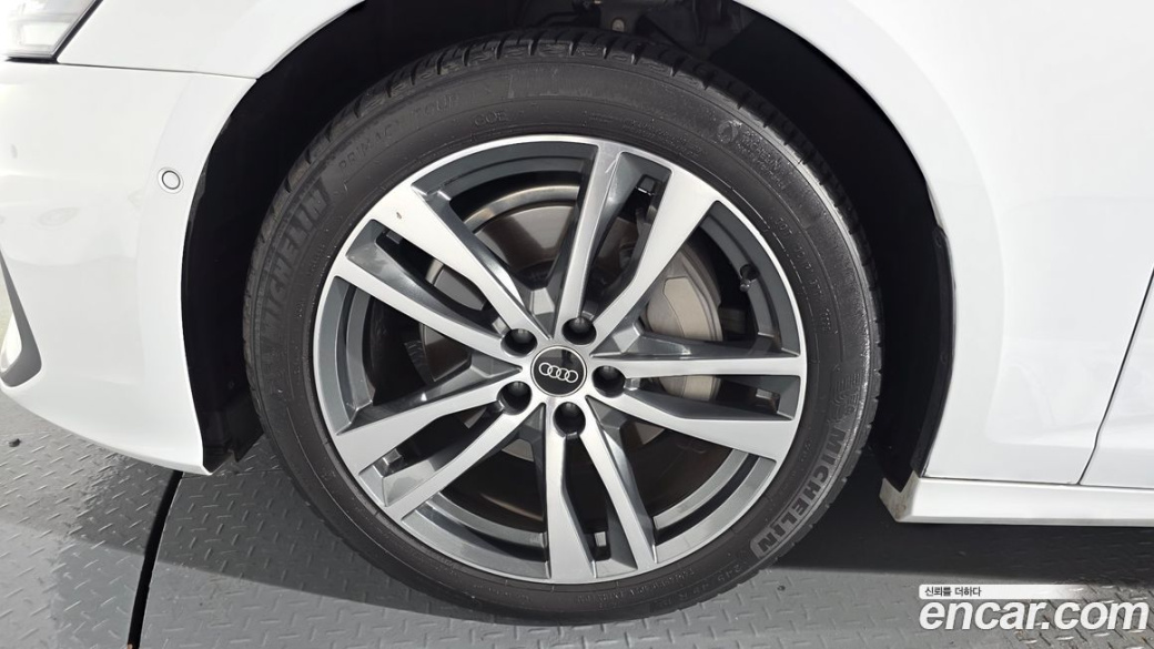 Audi A6 45 TFSI Premium, 2023