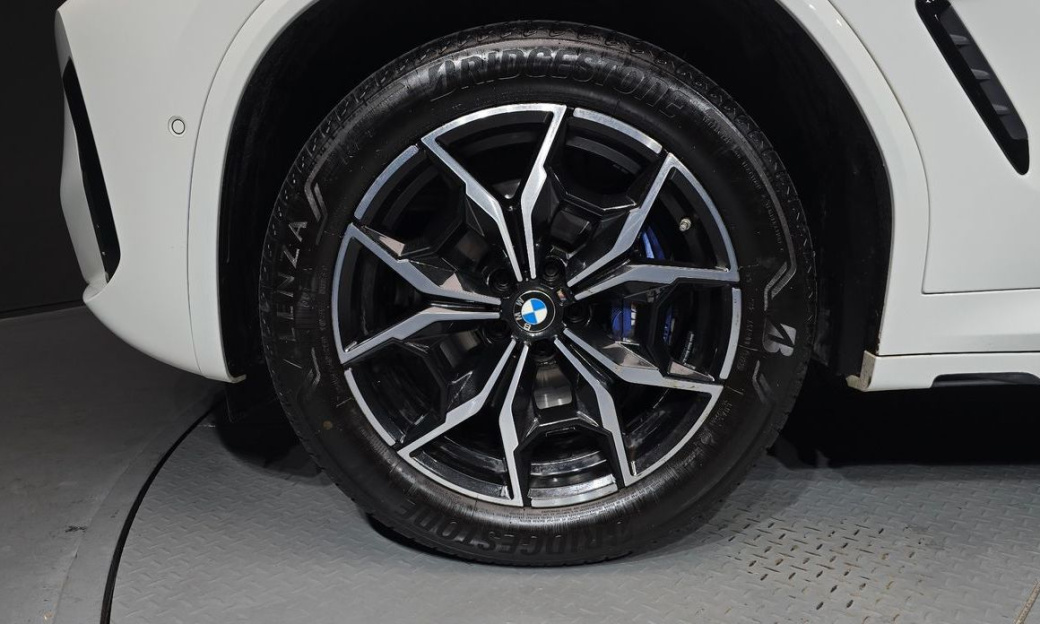 BMW X4 xDrive20i M Sport, 2022