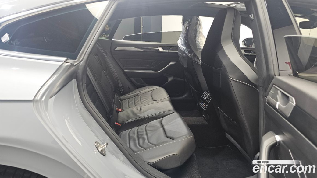 Volkswagen Arteon 2.0 TDI R-LIINE 4Motion, 2023