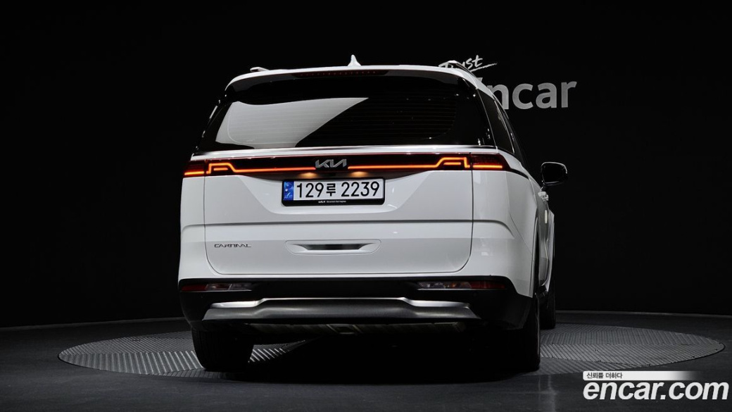 Kia Carnival 9-Seater Noblesse, 2023