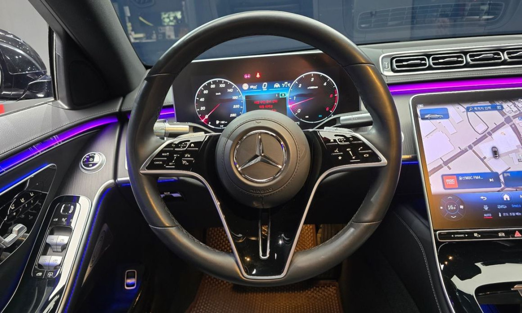 Mercedes-Benz S-Class S350 d 4MATIC, 2025