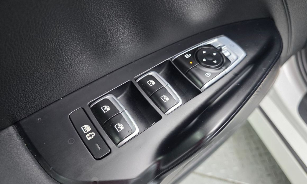 Kia K5 2.0, 2025