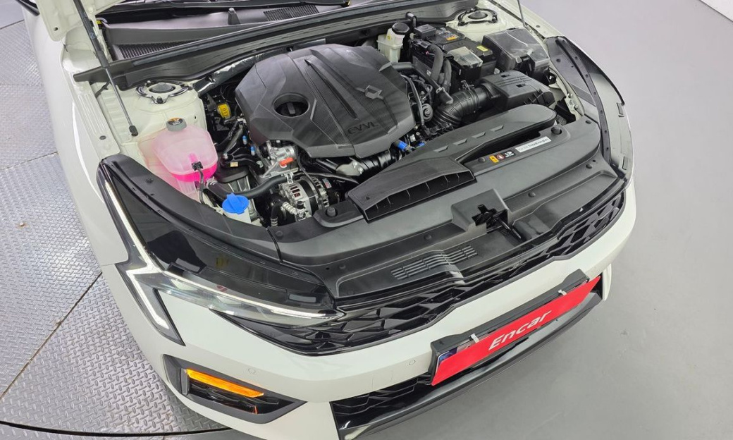 Kia K5 2.0, 2025