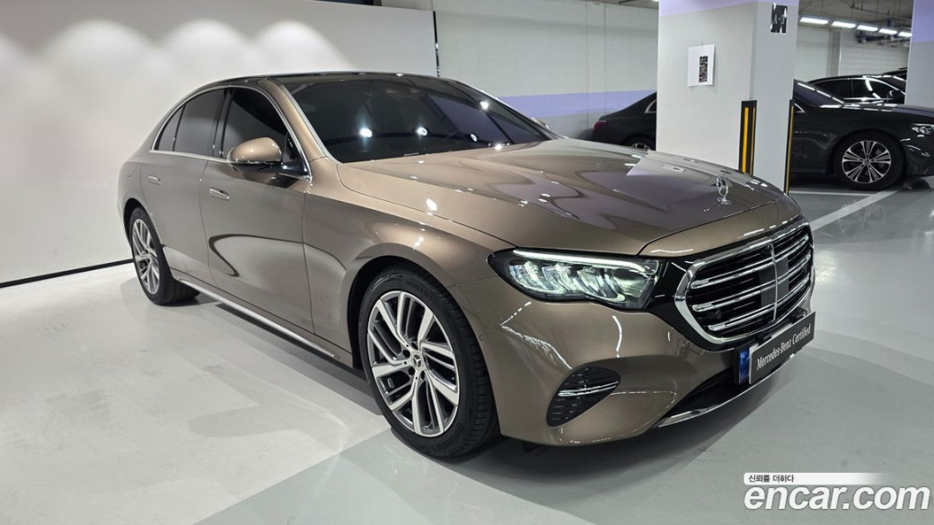 Mercedes-Benz E-Class E220d 4MATIC Exclusive, 2024