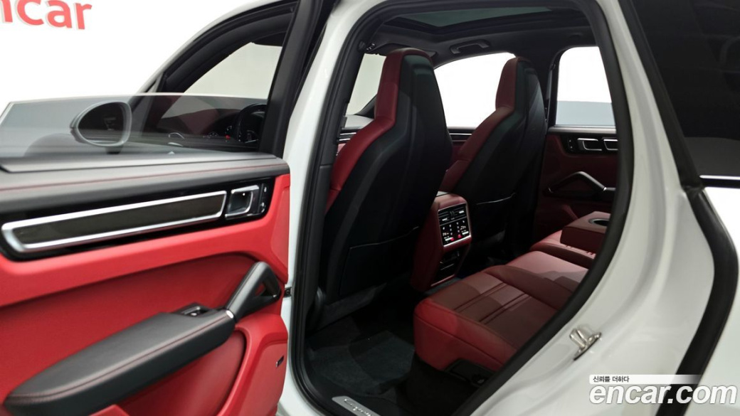 Porsche Cayenne 3.0, 2022