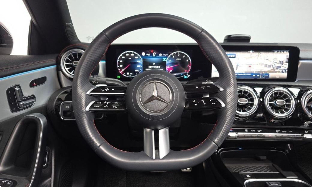 Mercedes-Benz CLA-Class CLA250 4MATIC, 2024