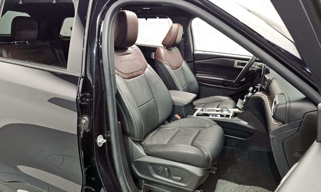 Ford Explorer 3.0 Platinum 4WD, 2021