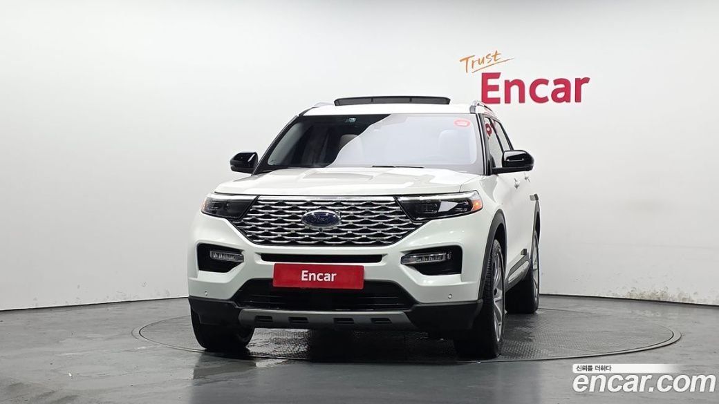 Ford Explorer 3.0 Platinum 4WD, 2022