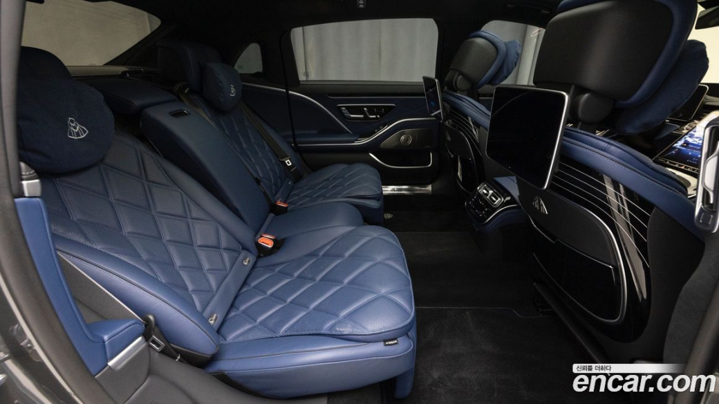 Mercedes-Benz S-Class Maybach S580 4MATIC, 2024