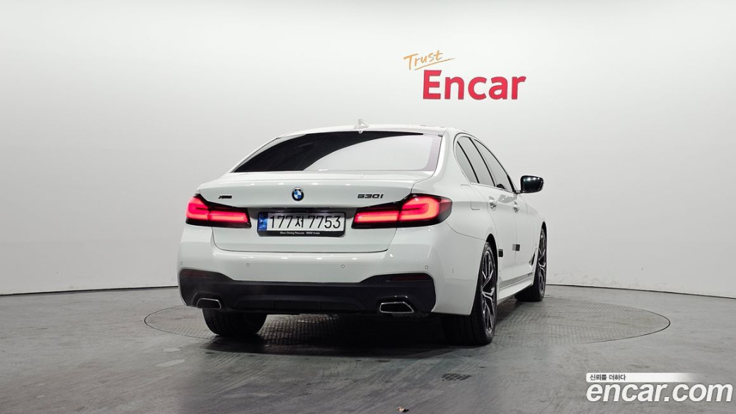 BMW 5-Series 530i xDrive M Sport Package, 2022