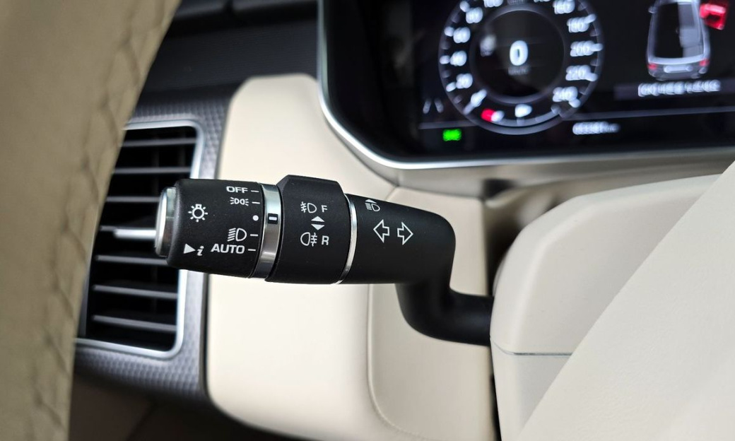 Land Rover Range Rover Sport P360 HSE Dynamic, 2022