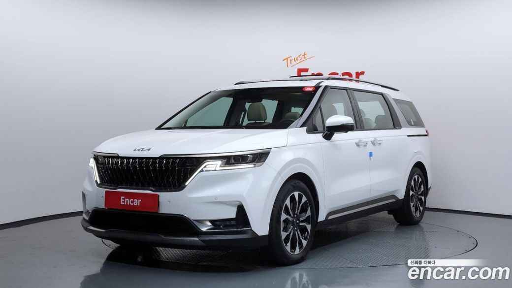 Kia Carnival 9-Seater Signature, 2022