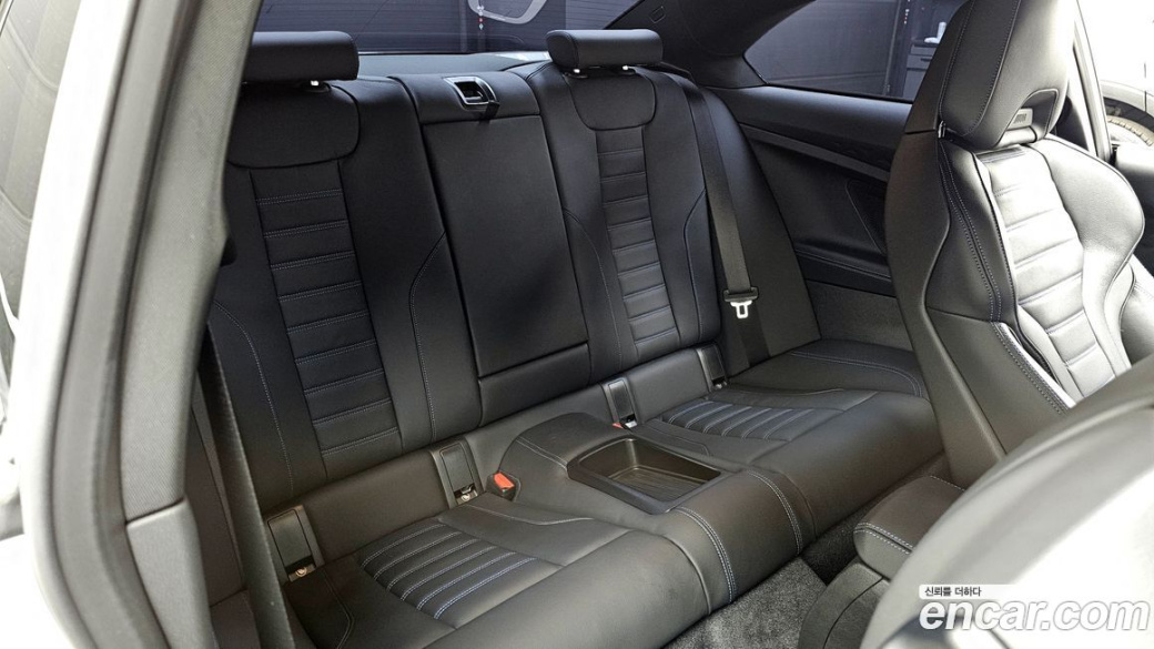 BMW 2-Series M240i xDrive Online Exclusive Coupe, 2024