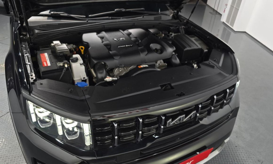 Kia Mohave Diesel 3.0 4WD 6-Seater, 2022