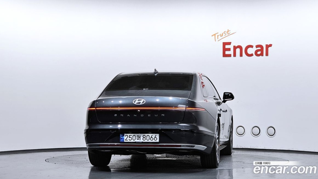 Hyundai Grandeur 2,5 Gasoline 2WD, 2023