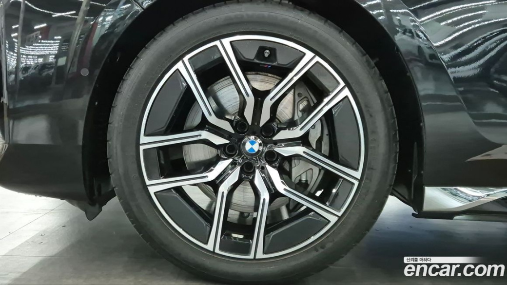 BMW 7-Series 740i xDrive M Sport, 2024