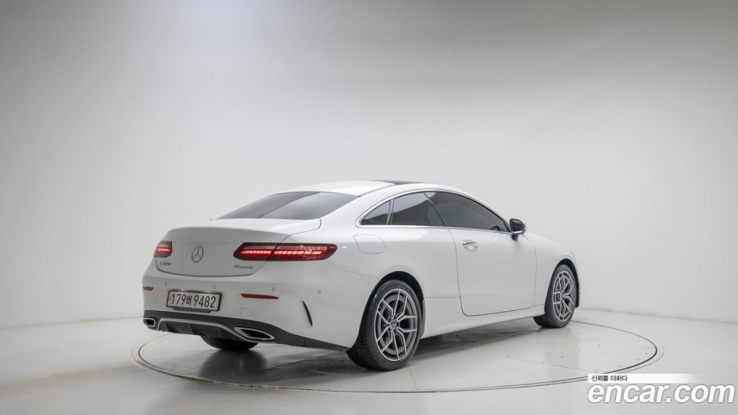 Mercedes-Benz E-Class E300d 4MATIC Coupe, 2023