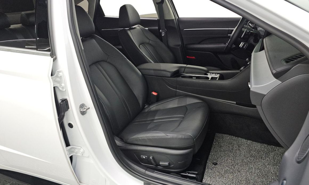 Hyundai Sonata 2.0, 2025