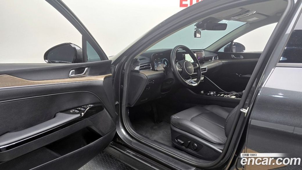 Kia K5 2.0, 2023