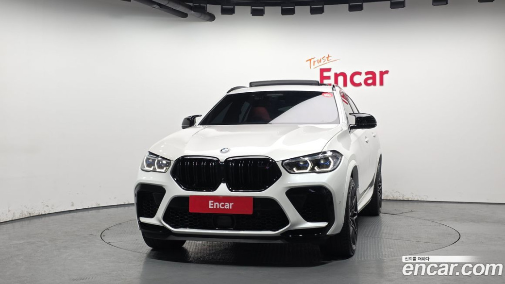 BMW X6M 4.4 Competition, 2022