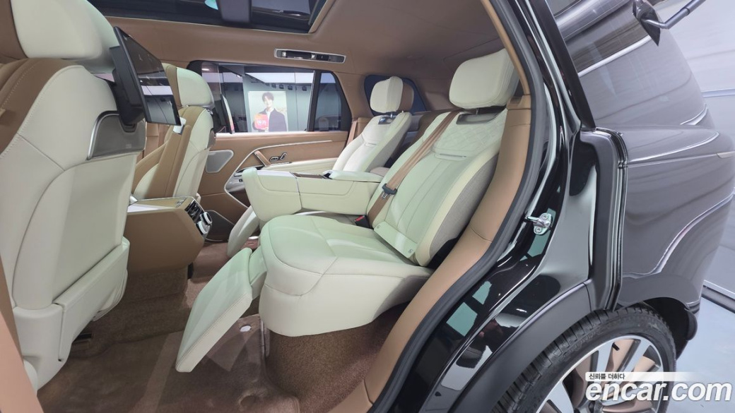 Land Rover Range Rover P615 SV LWB, 2025