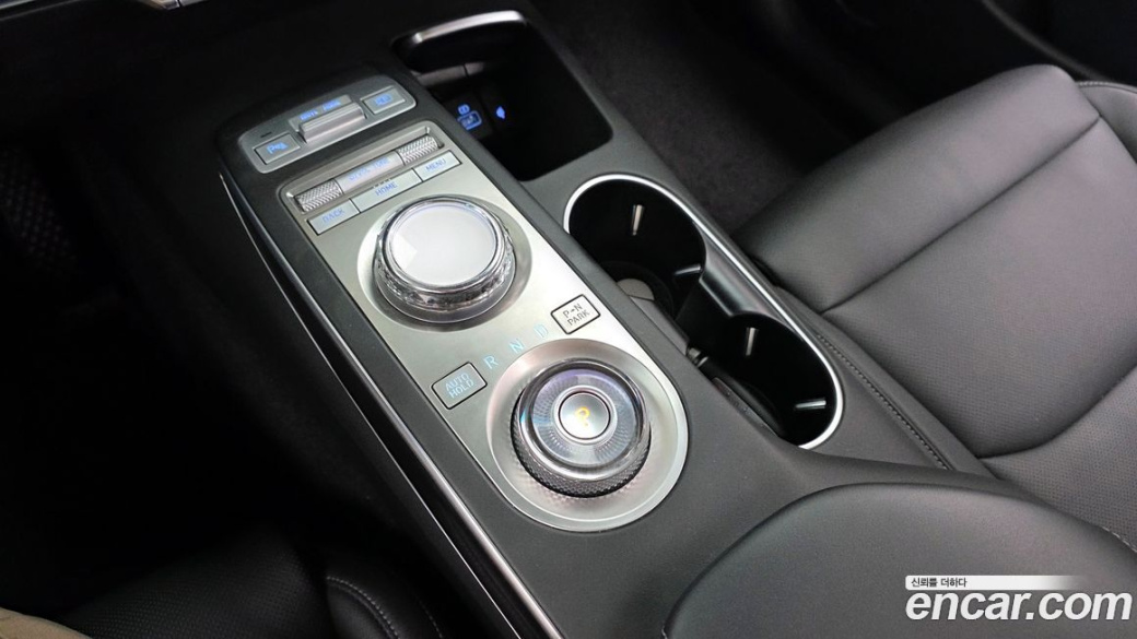 Genesis GV70 2.5T Gasoline 2WD, 2023