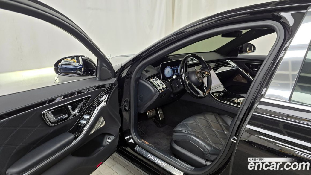 Mercedes-Benz S-Class Maybach S580 4MATIC, 2023