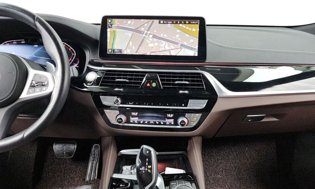 BMW Gran Turismo 640i xDrive M Sport, 2022