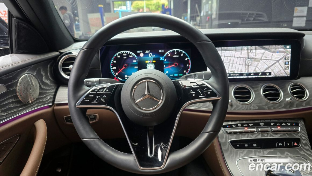 Mercedes-Benz E-Class E350 4MATIC Avantgarde, 2022