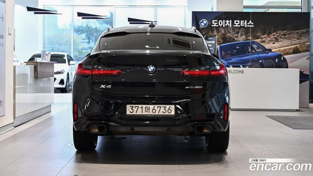 BMW X4 xDrive20i M Sports Pro, 2024
