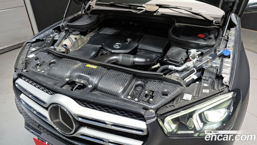 Mercedes-Benz GLE-Class GLE300d 4MATIC, 2022