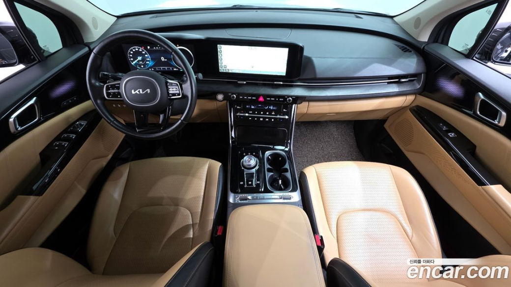 Kia Carnival 7-Seater Signature, 2022