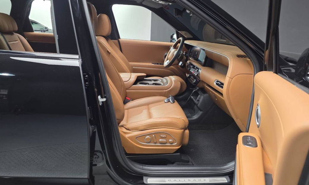 Hyundai Palisade Gasoline 2.5T 4WD 9-Seater, 2025