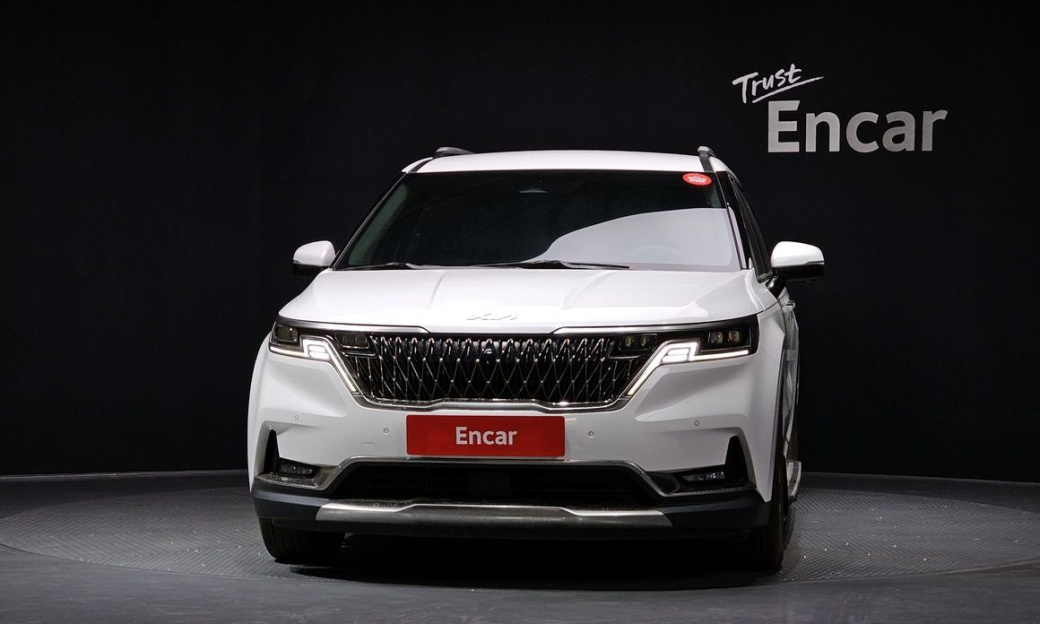 Kia Carnival 7-Seater Signature, 2022