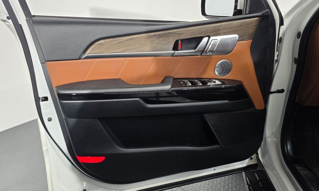 Kia Mohave Diesel 3.0 4WD 5-Seater, 2023