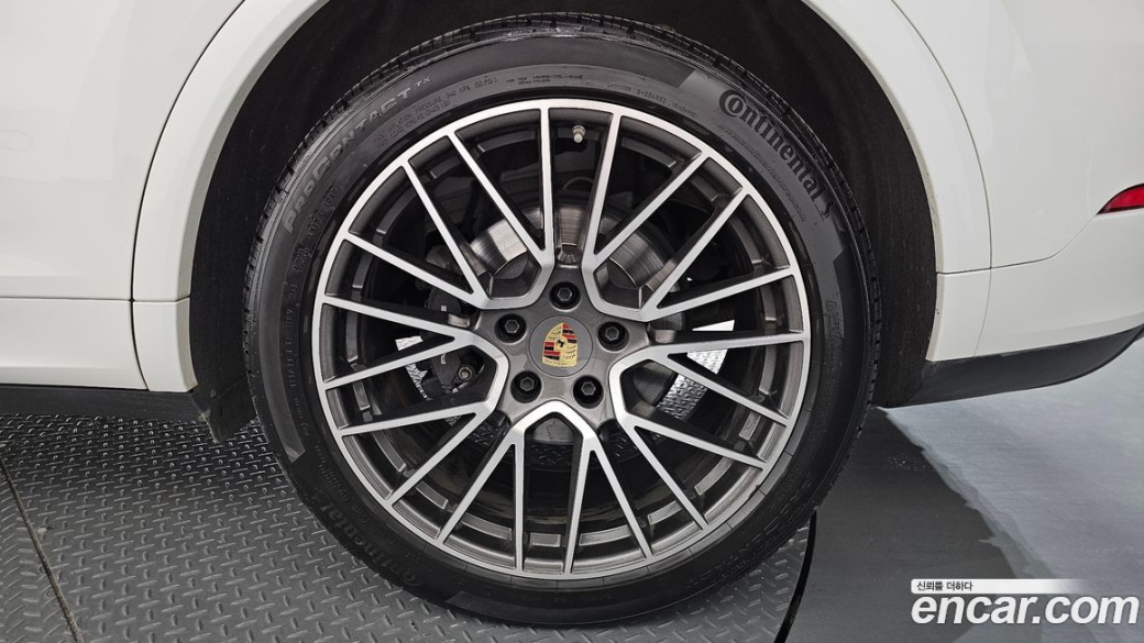 Porsche Cayenne 3.0, 2023