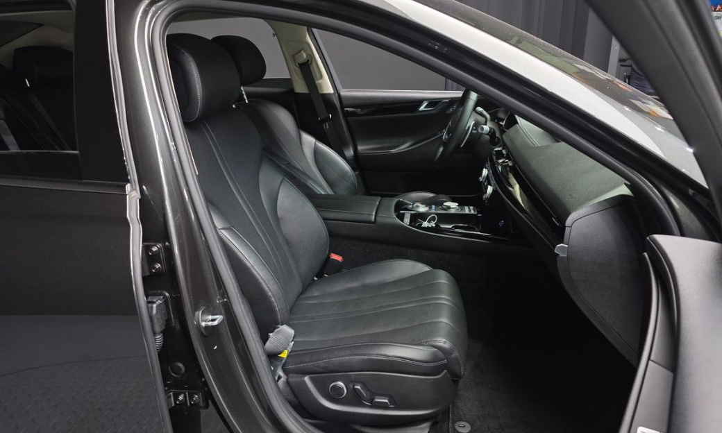 Genesis G80 Gasoline 2.5 Turbo 2WD, 2023
