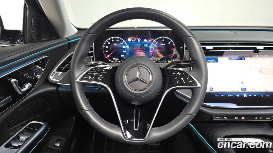 Mercedes-Benz E-Class E220d 4MATIC Exclusive, 2024